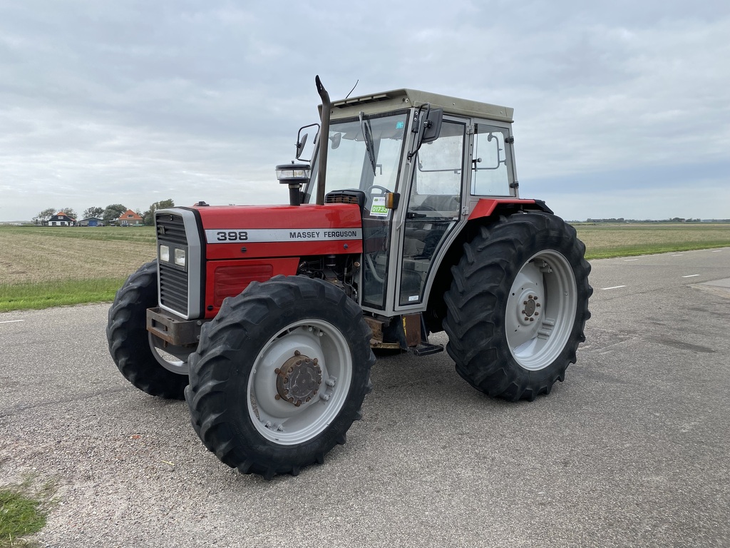 Massey-Ferguson 398 | 01733